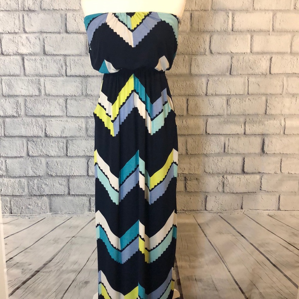 Maxi dress size small